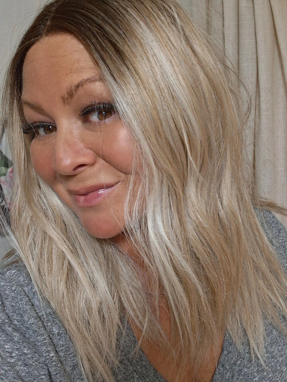 Blonde Long Straight Women’s Wig - Natural Ash Blonde - Picture 8 of 8